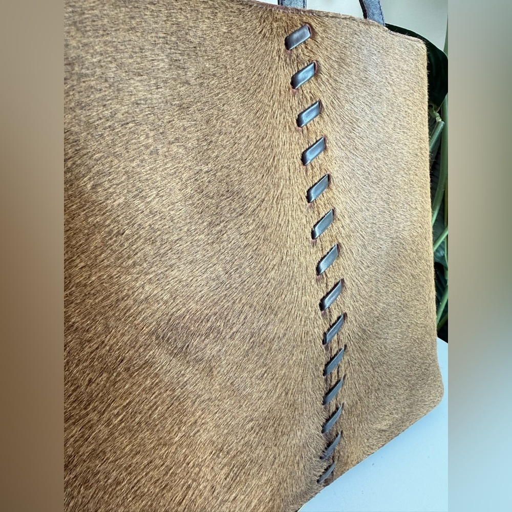 Saint Laurent by Tom Ford ‘Mombasa’ Pony Hair Tote Bag - Picture 5 of 9